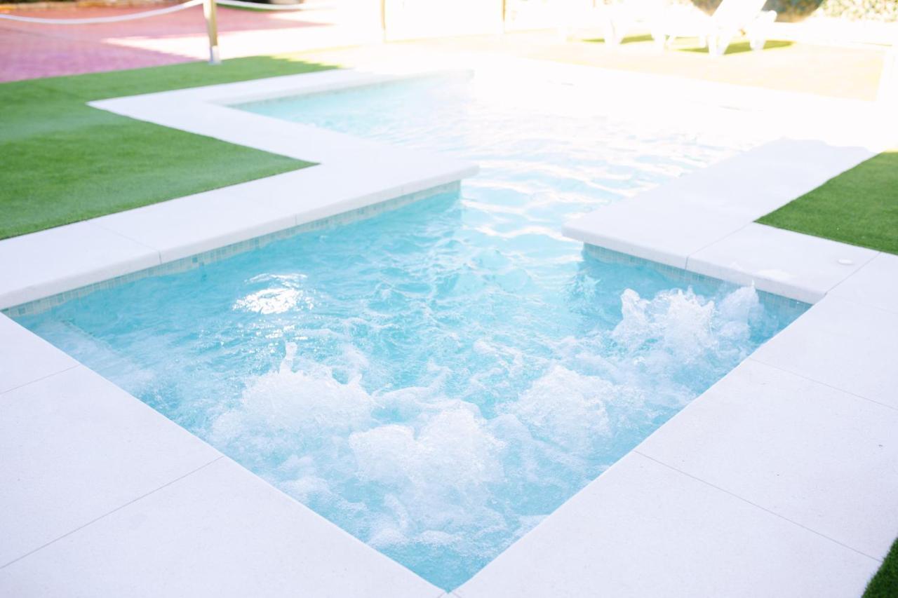 Casa Luxury "El Olivo De Cordoba" Con Jacuzzi Y Parking Privado Guest House Exterior foto